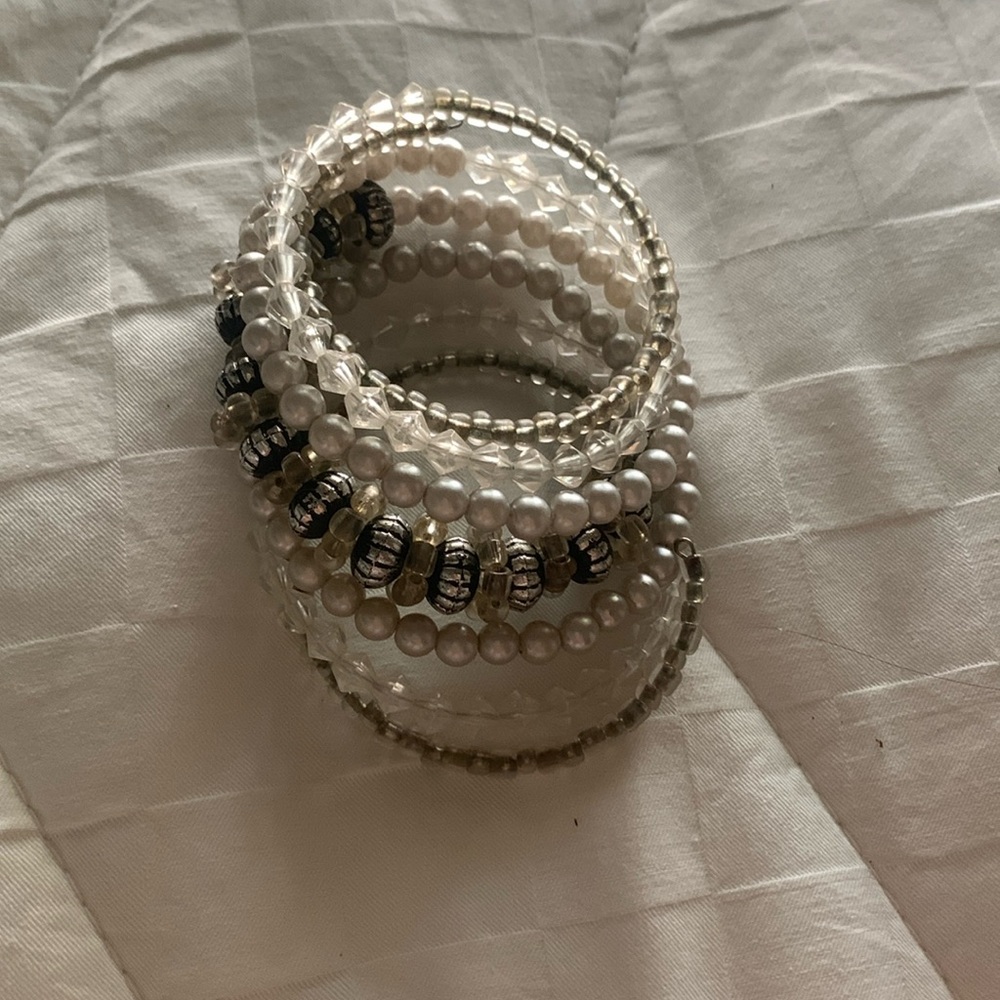 Body decorating charm